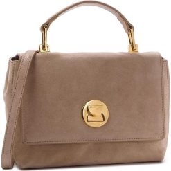 Torebka COCCINELLE - DD1 Liya Suede E1 DD1 58 40 01 Taupe N75. Pomarańczowe torebki klasyczne damskie Coccinelle, bez wzorów, ze skóry, klasyczne, bez dodatków. W wyprzedaży za 689,00 zł.