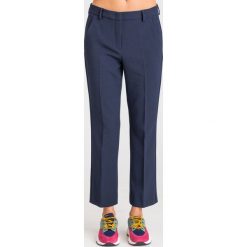 SPODNIE ALCIDE Max Mara Weekend. Niebieskie spodnie damskie z podwyższonym stanem. Za 443,40 zł.