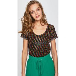 Desigual - Top. Czarne topy damskie marki Desigual, s, z bawełny, z okrągłym kołnierzem. Za 149,90 zł.