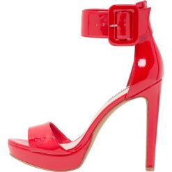 Sandały damskie: Steve Madden CIRCUIT Sandały na obcasie red