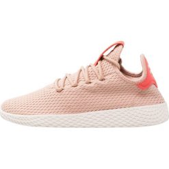 Adidas Originals PW TENNIS HU Tenisówki i Trampki ash pearl. Brązowe trampki dziewczęce adidas Originals, z tworzywa sztucznego. Za 399,00 zł.