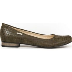 Baleriny na niskim obcasie - skóra naturalna - model 008 - kolor oliwka kratka. Szare baleriny damskie Zapato, w kratkę, ze skóry, eleganckie, na niskim obcasie, na płaskiej podeszwie. Za 299,00 zł.
