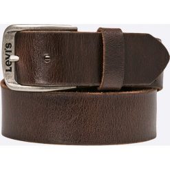 Levi's - Pasek. Pomarańczowe paski męskie Levi's®, w paski, ze skóry. W wyprzedaży za 99,90 zł.