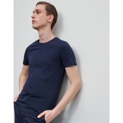 T-shirt z bawełny pima - Granatowy. Niebieskie t-shirty męskie Reserved, s, bez wzorów, z bawełny, bez kołnierzyka. Za 49,99 zł.