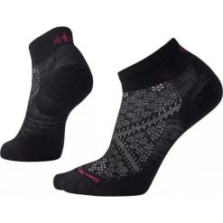 Skarpetki Smartwool PhD Run Light Elite SW211-001 - czarny. Czarne skarpetki damskie Smartwool. Za 83,99 zł.