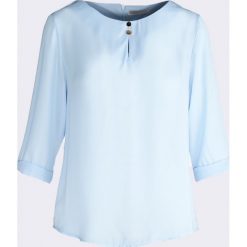 Niebieska Bluzka Sign Heart. Niebieskie bluzki damskie Born2be, na imprezę, xl, bez wzorów, z okrągłym kołnierzem, bez rękawów. Za 34,99 zł.