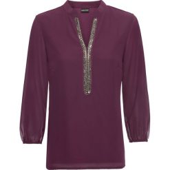 Bluzka szyfonowa bonprix ciemny lila. Fioletowe bluzki z odkrytymi ramionami marki bonprix, z aplikacjami, z szyfonu, z dekoltem w serek. Za 109,99 zł.