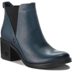 Buty zimowe damskie: Botki CARINII – B3705/N H49-000-POL-861