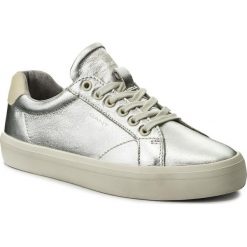 Sneakersy GANT - Mary 16531447 Silver Metallic G804. Szare sneakersy damskie GANT, ze skóry. W wyprzedaży za 219,00 zł.