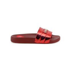 Love Moschino Klapki JA28012G17IQ. Klapki damskie Love Moschino, bez wzorów, z gumy, bez obcasa. Za 253,00 zł.
