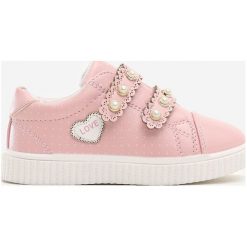 Różowe Buty Sportowe Queanbeyan. Różowe buty dziewczęce sportowe Born2be, w paski, z paskami. Za 49,99 zł.