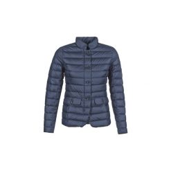 Kurtki pikowane Gant QUILTED BLAZER. Niebieskie kurtki damskie GANT, xs, bez wzorów, bez kaptura. Za 1223,20 zł.