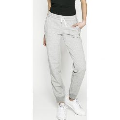 Reebok - Spodnie. Szare bryczesy damskie marki Reebok, s, z bawełny. Za 179,90 zł.