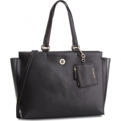 Torebka TOMMY HILFIGER - Effortless Saffiano Ew Tote AW0AW06375 002. Czarne torebki klasyczne damskie TOMMY HILFIGER, bez wzorów, ze skóry ekologicznej, klasyczne, bez dodatków. W wyprzedaży za 369,00 zł.