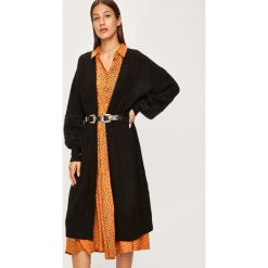 Answear - Kardigan. Czarne swetry damskie ANSWEAR, l, bez wzorów, z elastanu, bez rękawów, bez kaptura. W wyprzedaży za 69,90 zł.