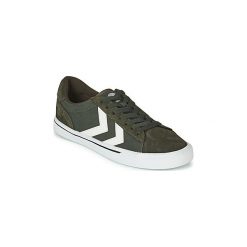 Buty Hummel NILE CANVAS LOW. Zielone trampki i tenisówki damskie Hummel, bez wzorów, bez zapięcia. Za 289,00 zł.