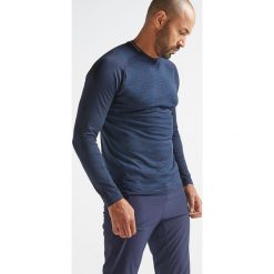 Koszulka fitness kardio z długim rękawem męska FTS 500 niebieski melanż. Niebieskie koszulki męskie DOMYOS, m, bez wzorów, z poliesteru, bez kołnierzyka, z długim rękawem, długie. Za 69,99 zł.