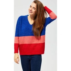 Sweter w pasy. Czerwone swetry damskie Moodo, l, w paski, z elastanu, z długim rękawem, długie, bez kaptura. Za 39,99 zł.
