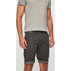 Tom Tailor Denim - Szorty. Czerwone spodenki i szorty męskie TOM TAILOR DENIM, w paski, z elastanu, casualowe. W wyprzedaży za 129,90 zł.