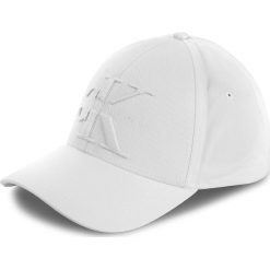 Czapka CALVIN KLEIN BLACK LABEL - J Re-Issue Baseball K40K400071 102. Białe czapki męskie marki Calvin Klein Black Label, z bawełny. Za 159,00 zł.