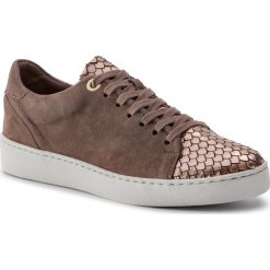 Sneakersy CARINII - B4278 420-778-000-C90. Brązowe półbuty damskie Carinii, na co dzień, bez wzorów, ze skóry, bez obcasa, na płaskiej podeszwie, bez zapięcia. W wyprzedaży za 189,00 zł.