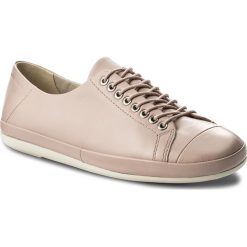 Półbuty VAGABOND - Rose 4314-001-59 Milkshake. Różowe półbuty damskie Vagabond, na co dzień, bez wzorów, ze skóry, bez obcasa, na płaskiej podeszwie, bez zapięcia. W wyprzedaży za 269,00 zł.