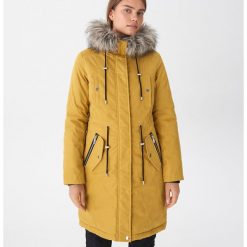 Parka z futrzanym kapturem - Żółty. Żółte parki damskie House, xl, bez wzorów, z futra. Za 369,99 zł.
