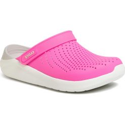 Klapki CROCS - Literide Clog 204592 Electric Pink/Almost White. Różowe klapki damskie Crocs, bez wzorów, z tworzywa sztucznego, bez obcasa. W wyprzedaży za 199,00 zł.