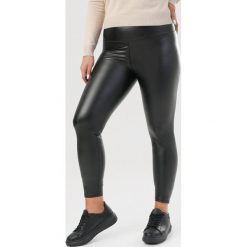 Czarne Legginsy Hyrova. Czarne legginsy damskie Born2be, xl, bez wzorów. Za 49,99 zł.