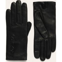 Calvin Klein - Rękawiczki skórzane. Czarne rękawiczki damskie Calvin Klein, bez wzorów, z wełny. W wyprzedaży za 219,90 zł.