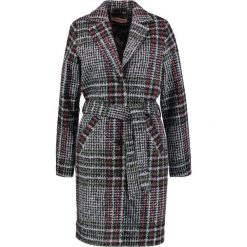 Custommade LOUIZA Płaszcz wełniany /Płaszcz klasyczny grey. Szare płaszcze damskie marki Custommade, bez wzorów, z poliesteru, klasyczne. W wyprzedaży za 719,55 zł.