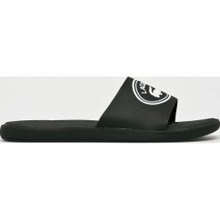 Lacoste - Klapki. Czarne kapcie męskie marki Lacoste, z gumy. Za 169,90 zł.