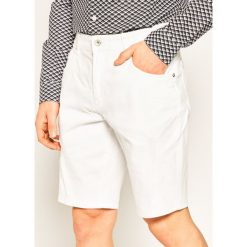Szorty jeansowe Armani Exchange 3HZS14 Z1AAZ 1100. Białe spodenki i szorty męskie Armani Exchange, m, bez wzorów, z elastanu. Za 449,00 zł.