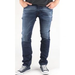 Diesel Thavar Dżinsy Niebieski. Niebieskie jeansy męskie Diesel, vintage. Za 834,95 zł.