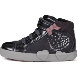 Geox tenisówki dziewczęce Kilwi B04D5D 022HI C9002 25 ciemnoszary. Szare trampki dziewczęce Geox, bez wzorów, na zamek. Za 259,00 zł.