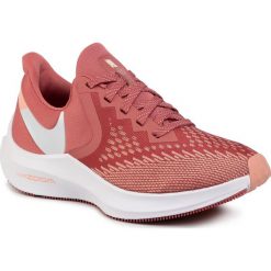 Buty NIKE - Zoom Winflo 6 AQ8228 800 Light Redwood/White. Różowe buty sportowe damskie Nike, z materiału, sportowe, do biegania. W wyprzedaży za 339,00 zł.