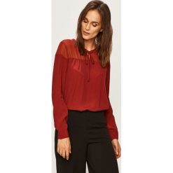 Only - Bluzka. Czarne bluzki damskie ONLY, na co dzień, m, bez wzorów, z wiskozy, bez kołnierzyka, z długim rękawem. W wyprzedaży za 49,90 zł.