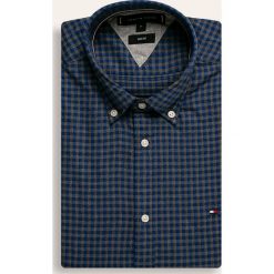 Tommy Hilfiger - Koszula. Czerwone koszule męskie TOMMY HILFIGER, xl, bez wzorów, z bawełny, casualowe, button down, z długim rękawem. W wyprzedaży za 299,90 zł.