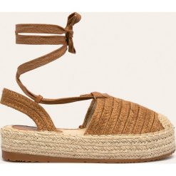Answear - Espadryle Marquiiz. Żółte espadryle damskie ANSWEAR, bez wzorów, z gumy, bez obcasa, na obcasie. W wyprzedaży za 99,90 zł.