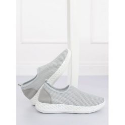 Buty sportowe szare NB270P GREY. Szare buty sportowe damskie obuwie damskie, z tkaniny. Za 53,70 zł.