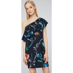 Pepe Jeans - Sukienka. Szare sukienki damskie Pepe Jeans, na co dzień, s, bez wzorów, z wiskozy, casualowe, bez kołnierzyka, bez rękawów, mini, proste. W wyprzedaży za 219,90 zł.