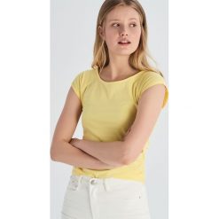 Gładki t-shirt - Żółty. Żółte t-shirty damskie marki Sinsay, s, bez wzorów, bez kołnierzyka. Za 9,99 zł.