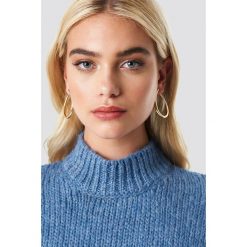 NA-KD Accessories Open Top Hoop Earrings - Gold. Szare topy damskie marki NA-KD Accessories, bez wzorów, bez kołnierzyka. Za 32,00 zł.