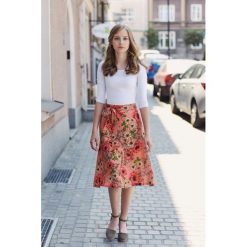 Spódnica Petra różowa w maki 32 różowy. Różowe spódniczki marki Marie Zélie, s, w paski, z bawełny. W wyprzedaży za 102,80 zł.