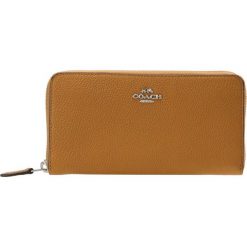 Portfele damskie: Coach Portfel light saddle