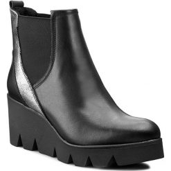 Botki KARINO - 1577/076 Czarny. Fioletowe buty zimowe damskie marki Karino, ze skóry. W wyprzedaży za 209,00 zł.