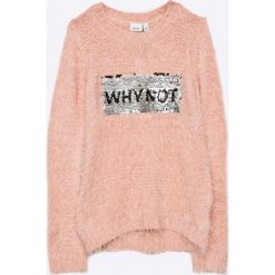 Name it - Sweter dziecięcy 122-164 cm. Różowe swetry dziewczęce marki Name it, z dzianiny, z okrągłym kołnierzem. W wyprzedaży za 69,90 zł.