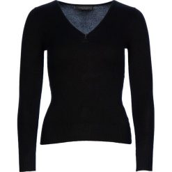 Sweter w kolorze czarnym. Czarne swetry damskie Cachemire and Co, s, bez wzorów, z kaszmiru, bez rękawów, bez kaptura. W wyprzedaży za 131,95 zł.