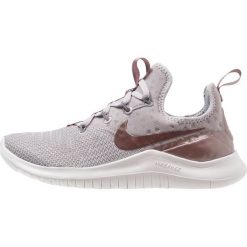 Nike Performance FREE TR 8 LM Obuwie treningowe atmosphere grey/smokey mauve/vast grey/gunsmoke. Szare buty sportowe damskie Nike Performance, z materiału. Za 419,00 zł.