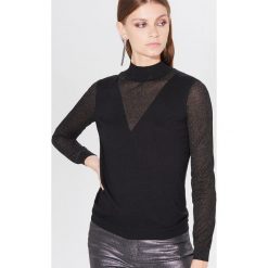 Błyszczący sweter z golfem - Czarny. Czarne swetry damskie Mohito, s, bez wzorów, bez rękawów. Za 89,99 zł.